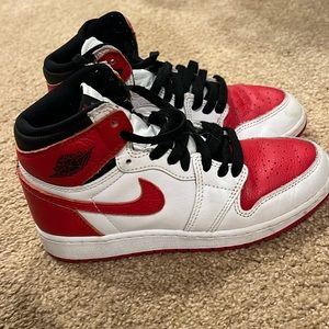 Air Jordan Retro 1 high OG white/black/university red